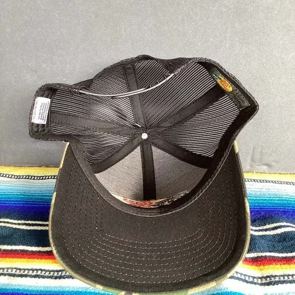 Bass Pro shops Camo SnapBack Mesh Hat - Picture 9 of 12